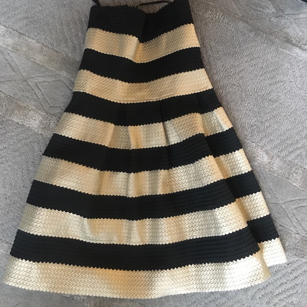 Strapeless dress